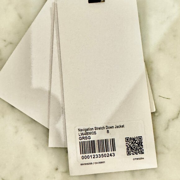 Lululemon Navigation Stretch Down Jacket in Gray Sage Size 8 - Picture 16 of 16